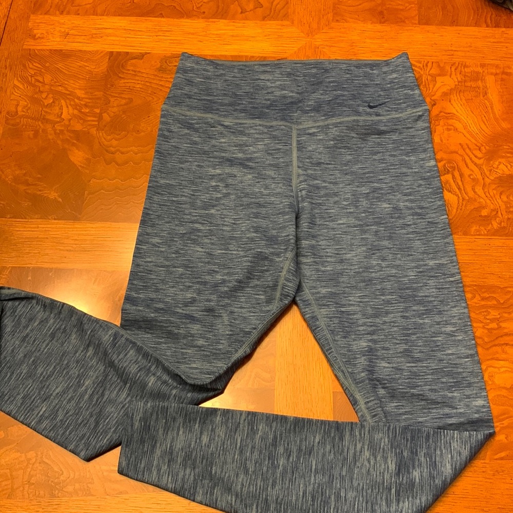 NIKE Dri-Fit Leggings